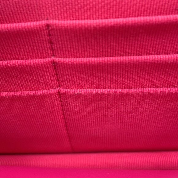 CHANEL Authentic Pink Logo Wallet - Picture 12 of 16